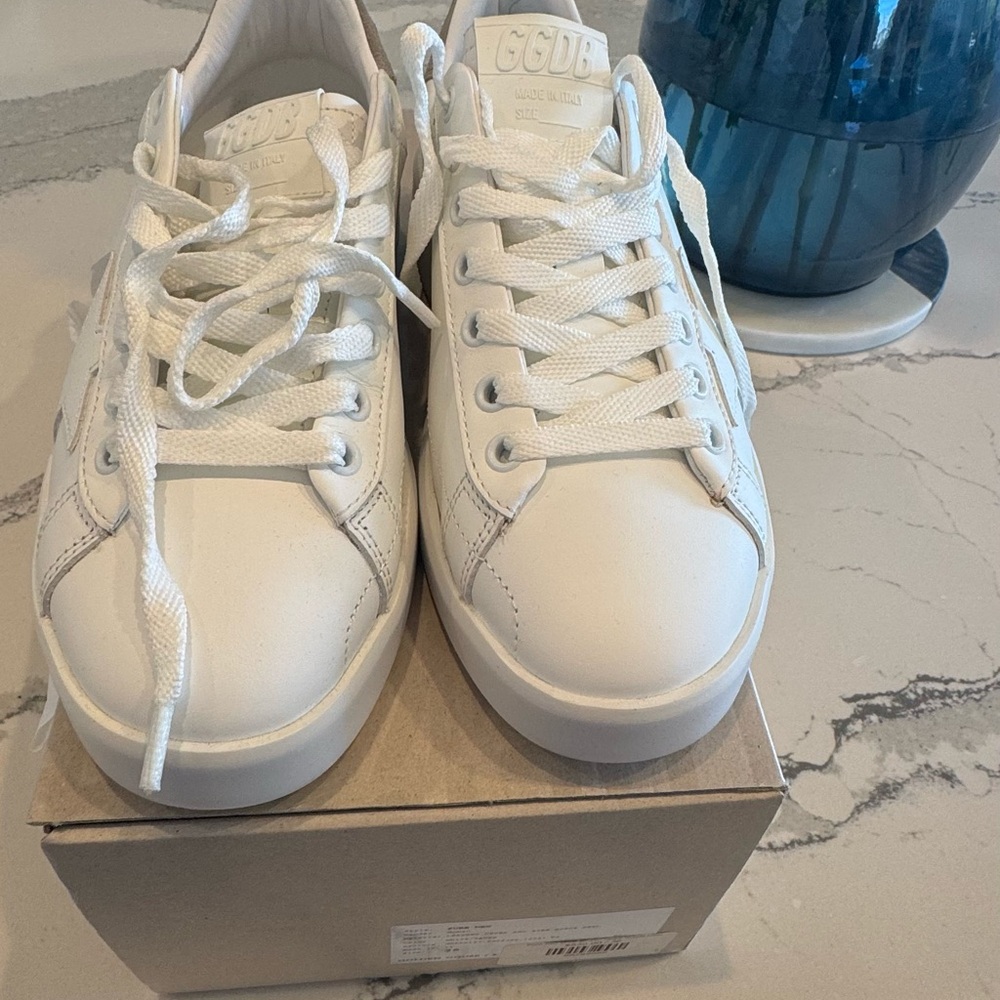 BNWT Golden Goose Sneakers - Picture 4 of 9